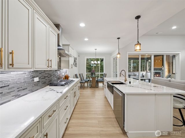 917 Tiedman Road NW, Lakebay, WA 98349