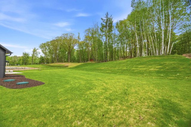 4194 BLACKBERRY RIDGE DRIVE, Hobart, WI 54155