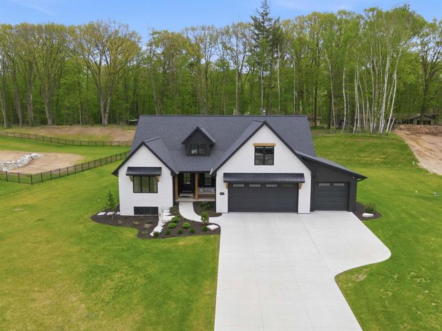 4194 BLACKBERRY RIDGE DRIVE, Hobart, WI 54155