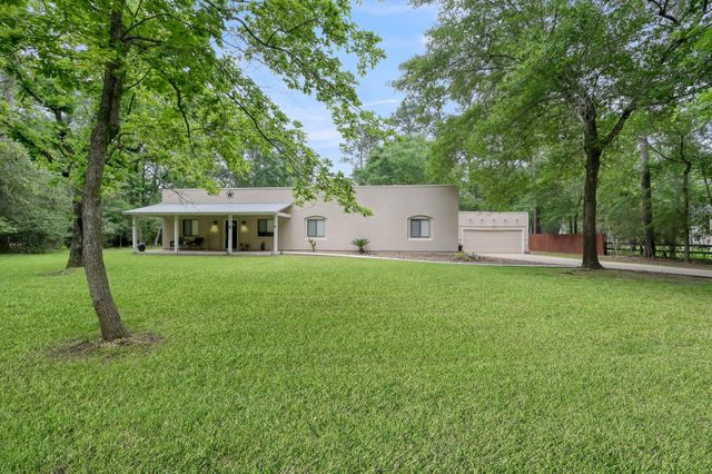 26302 Penguin Street, Magnolia, TX 77355