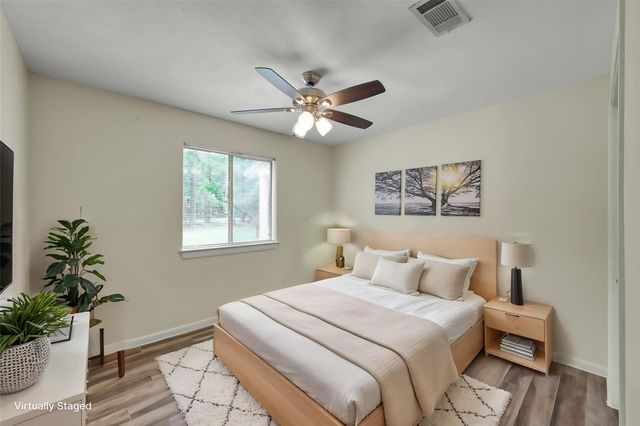 26302 Penguin Street, Magnolia, TX 77355