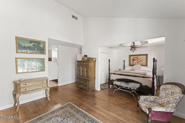 2461 Pinewood Place, Simi Valley, CA 93065