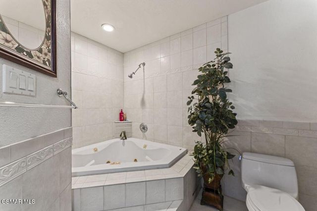 2461 Pinewood Place, Simi Valley, CA 93065