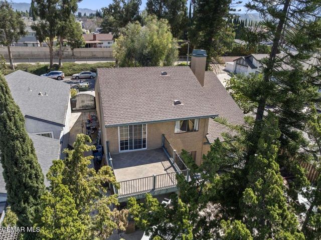 2461 Pinewood Place, Simi Valley, CA 93065