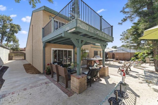 2461 Pinewood Place, Simi Valley, CA 93065