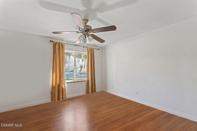 2461 Pinewood Place, Simi Valley, CA 93065