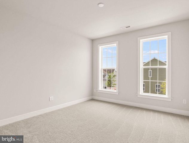 1116 COLLINA LN, Mount Joy, PA 17552