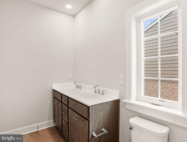1116 COLLINA LN, Mount Joy, PA 17552