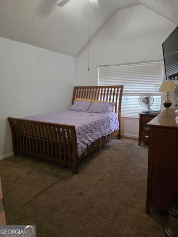 37 Virginia Avenue, Sharpsburg, GA 30277
