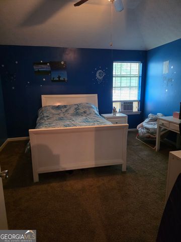 37 Virginia Avenue, Sharpsburg, GA 30277