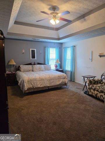37 Virginia Avenue, Sharpsburg, GA 30277