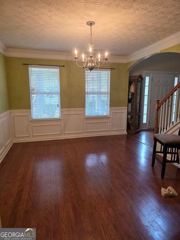37 Virginia Avenue, Sharpsburg, GA 30277