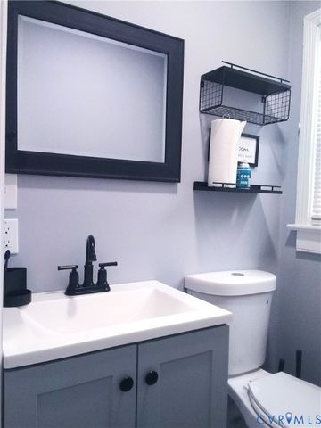 2909 Maple St, Hopewell, VA 23860