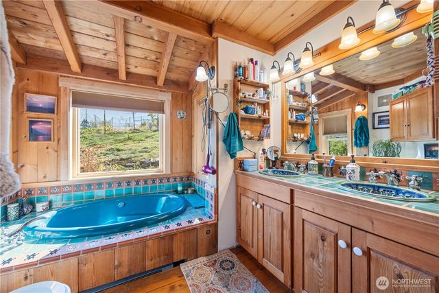 16495 S Lakeshore Road, Chelan, WA 98816