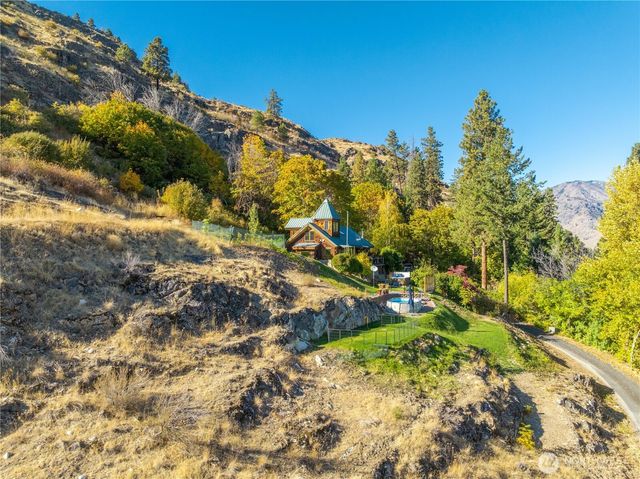 16495 S Lakeshore Road, Chelan, WA 98816