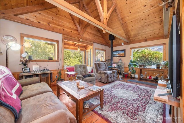 16495 S Lakeshore Road, Chelan, WA 98816