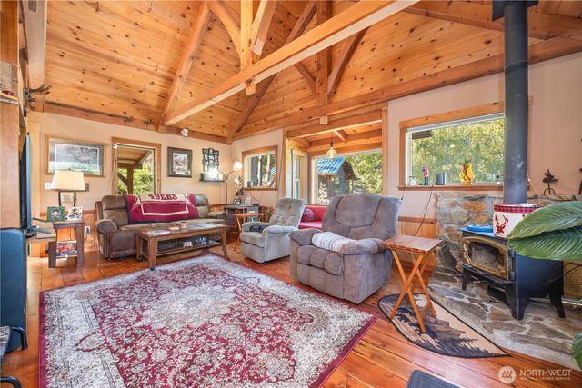 16495 S Lakeshore Road, Chelan, WA 98816