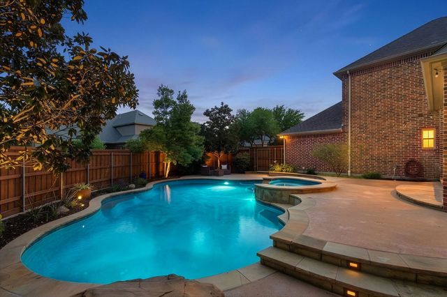 1226 Luna Lane, Garland, TX 75044