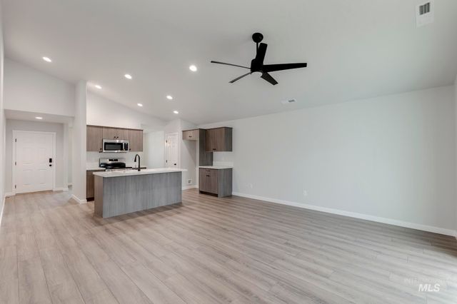 3027 W Animas Creek Dr, Kuna, ID 83634