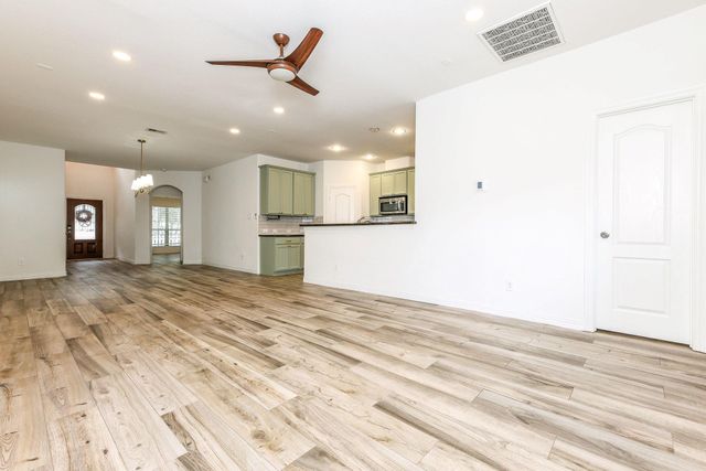4655 Trembling Forest Lane, Houston, TX 77092