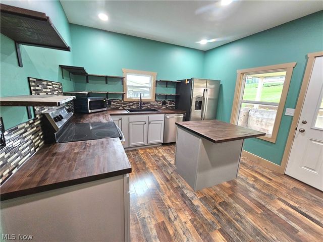 111 Vine Street, Marietta, OH 45750