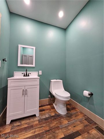 111 Vine Street, Marietta, OH 45750