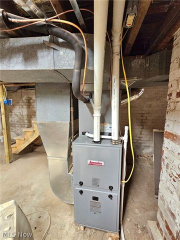 111 Vine Street, Marietta, OH 45750