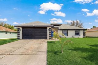 442 Willowbrook DR, Lehigh Acres, FL 33972