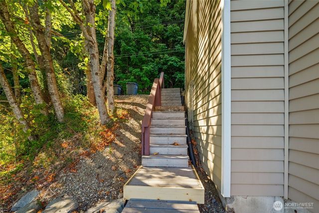 11711 NE North Shore Road, Belfair, WA 98528