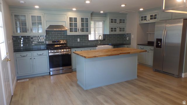 388 E 6220 S, Murray, UT 84107