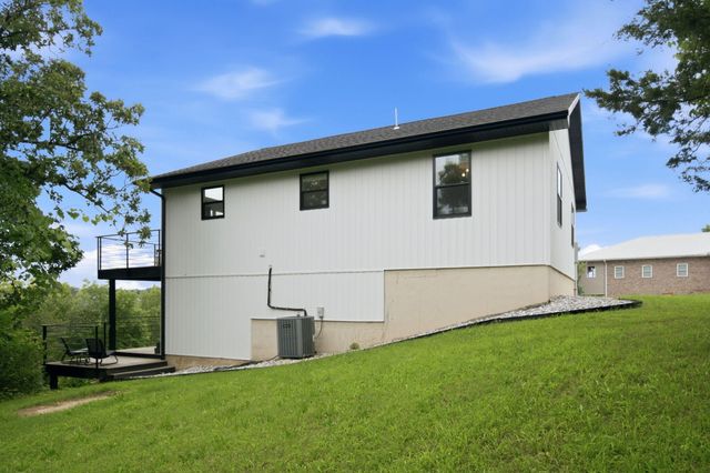 871 Lakeview Drive, Ridgedale, MO 65739