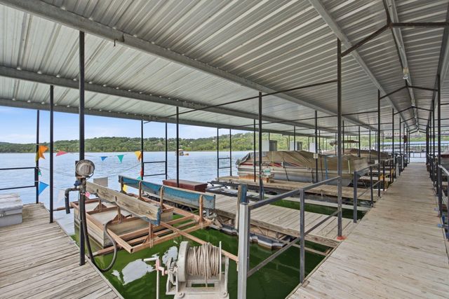 871 Lakeview Drive, Ridgedale, MO 65739