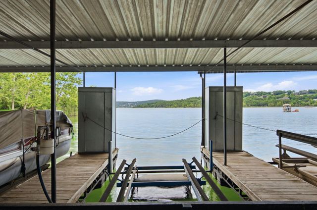 871 Lakeview Drive, Ridgedale, MO 65739