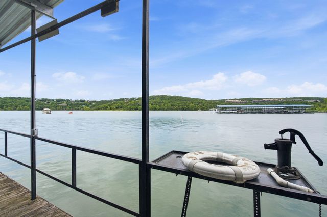 871 Lakeview Drive, Ridgedale, MO 65739