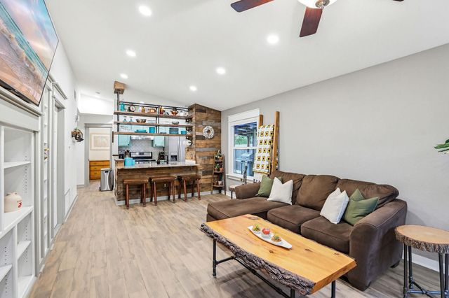 721 Fort Chadbourne DR, Austin, TX 78748