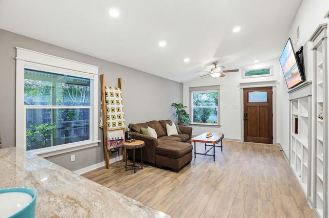 721 Fort Chadbourne DR, Austin, TX 78748