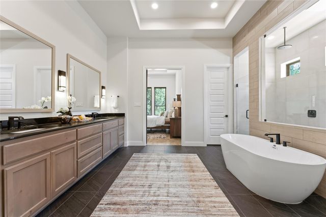 461 Crosswater LN, Dripping Springs, TX 78620