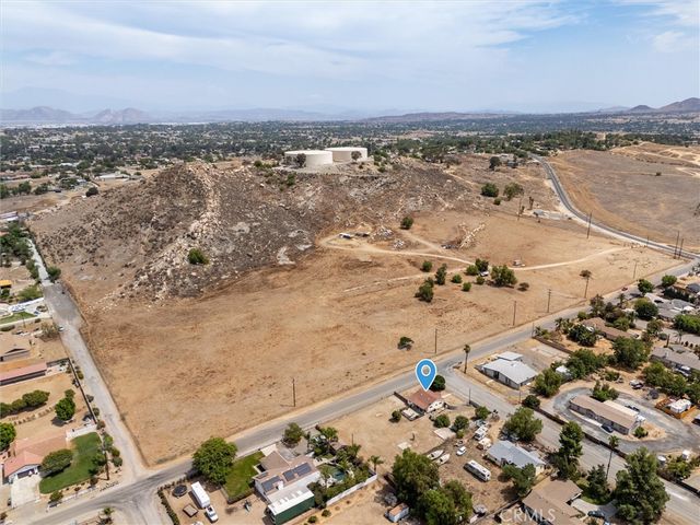 19482 Ray ave, Riverside, CA 92508