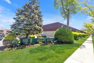 200 Hilton Avenue 50, Hempstead, NY 11550