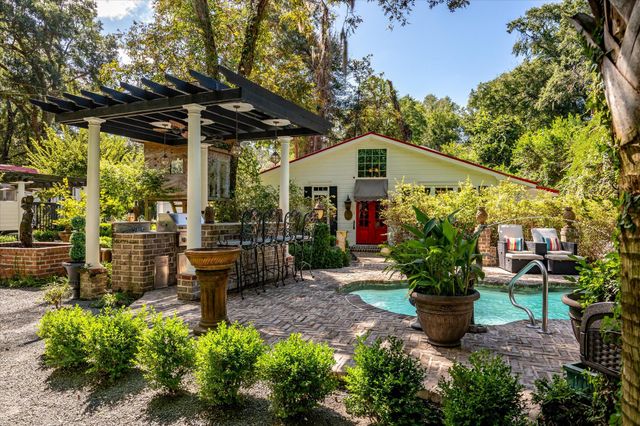 1303 Wichman Street, Walterboro, SC 29488