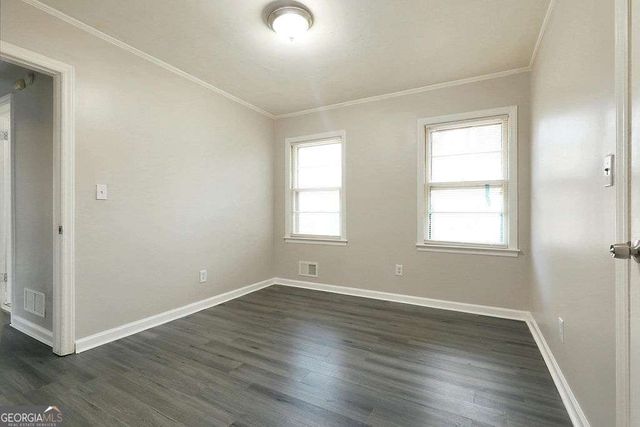 2576 wood valley Drive, East Point, GA 30344