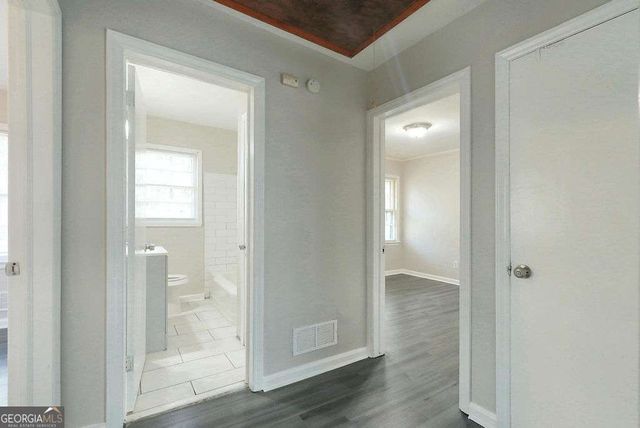 2576 wood valley Drive, East Point, GA 30344