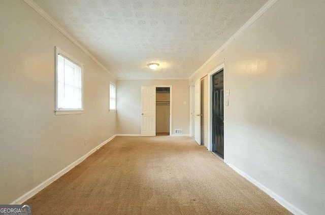 2576 wood valley Drive, East Point, GA 30344