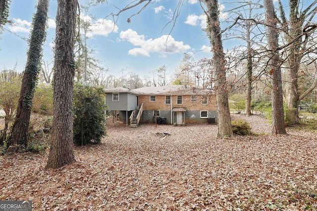 2576 wood valley Drive, East Point, GA 30344