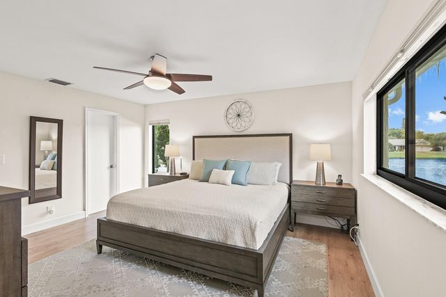 6125 Winding Brook Way, Delray Beach, FL 33484