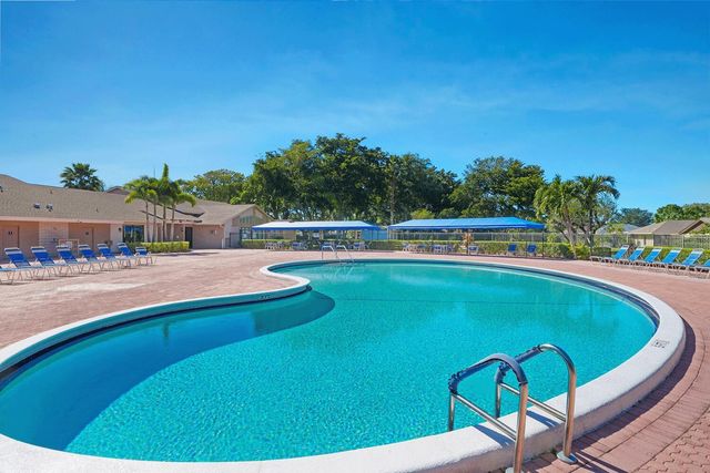 6125 Winding Brook Way, Delray Beach, FL 33484