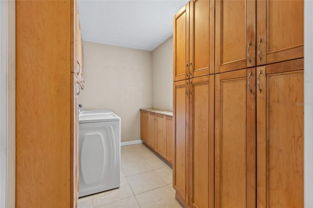 7411 DICKENS DRIVE, Sarasota, FL 34231