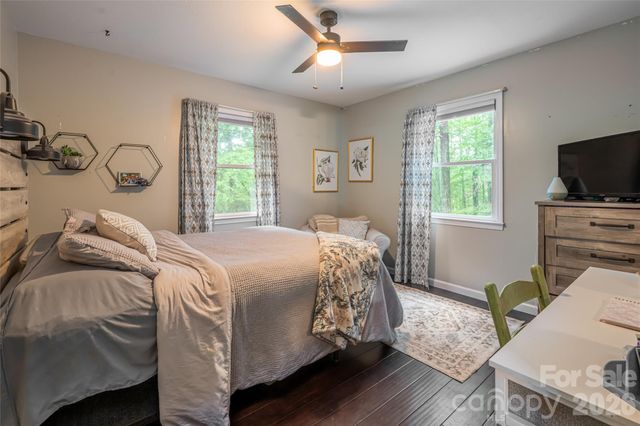 19 Forge Drive, Mills River, NC 28759