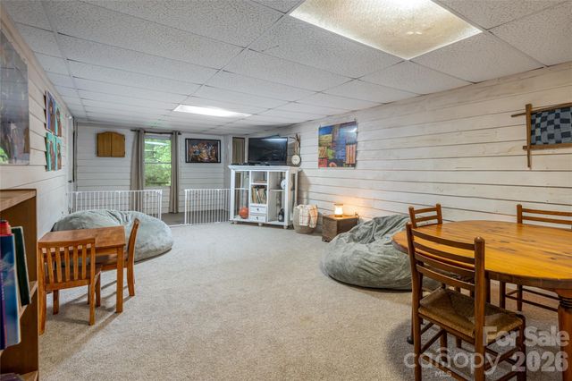 19 Forge Drive, Mills River, NC 28759