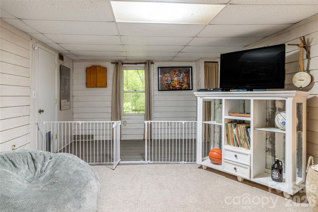 19 Forge Drive, Mills River, NC 28759